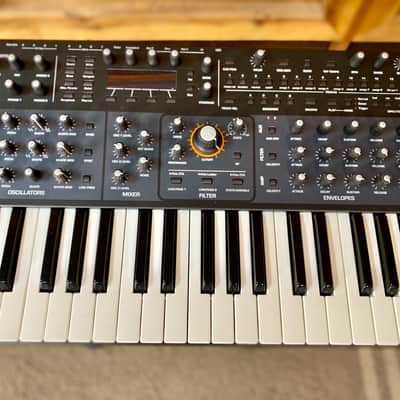 Sequential Pro 3 37-Key 3-Voice Monophonic / Paraphonic Synthesizer 2020 - Present - Black image 5