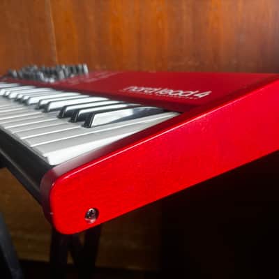 Nord Lead 4 Analog Modeling Synthesizer w/ bag image 6