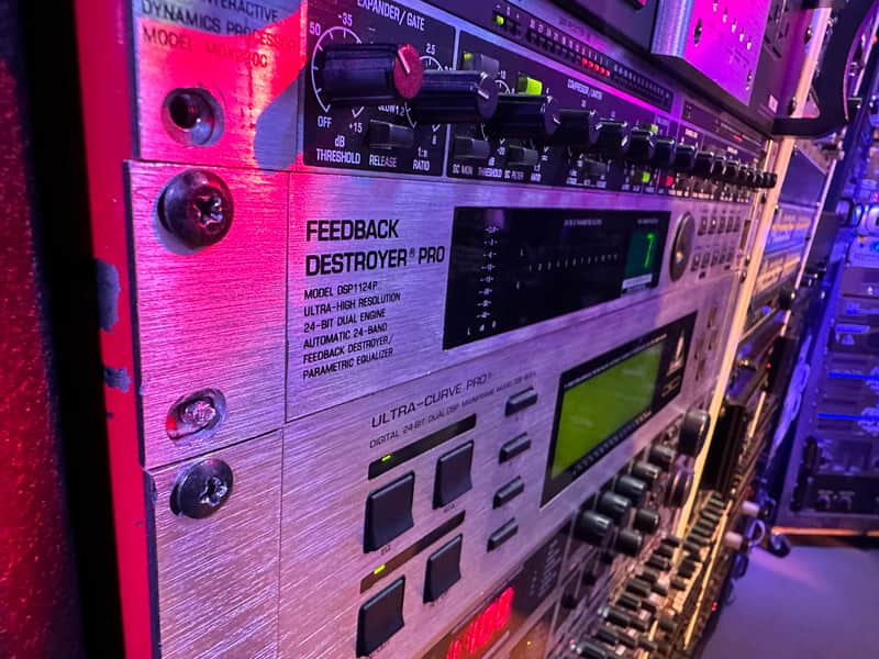 Behringer DSP1124P digital feedback suppressor image 1