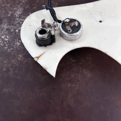 Hofner? Framus? Eurotrash? Maybe you know because I do not. Unknown - White image 3