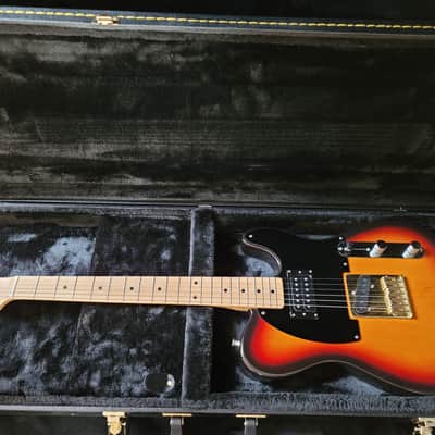 Telecaster 2003 Crafted in Japan  2003 Tri-burst Red image 2