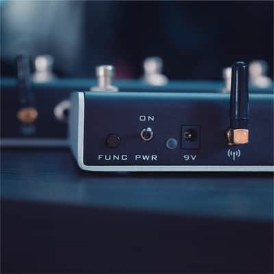 XSONIC Airstep Lite MIDI, HID Wireless Controller with 5 Footswitch, 300H Playtime, Support DAW(Cubase, Ableton Live), Plugin(Bias Fx, Neural DSP), Youtube Video, Page, Atem, Hands Free Controller image 5
