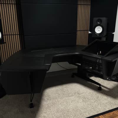 Argosy Aura 260-L Workstation with Upper Right Rack image 5