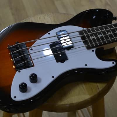 Kala U-BASS Solid Body With Logo Gig Bag - Tobacco Burst image 8