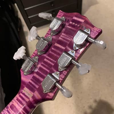 DRAGON 🐉🐲! 2025 Gibson Custom Shop Les Paul Dragon Purple Denim Blue Trans Violet Pink Flame Top TV White Ebony Classic White CustomBuckers M2M Made To Measure Ultima Modern Supreme Burst Abalone Master Artisan Collector’s Limited Edition Figured image 19