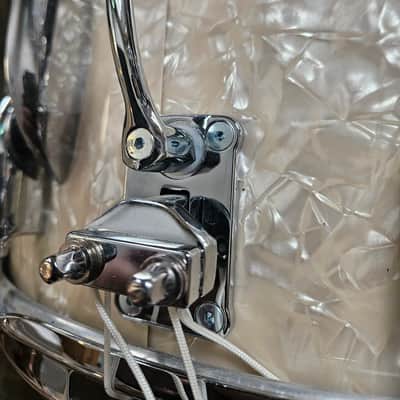 Sonor 14x5.75 Vintage Series White Marine Pearl Snare Drum image 6