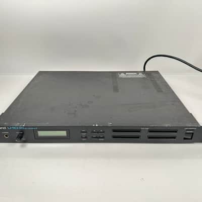 Roland U-110 MIDI PCM Sound Source Module Synthesizer Vintage