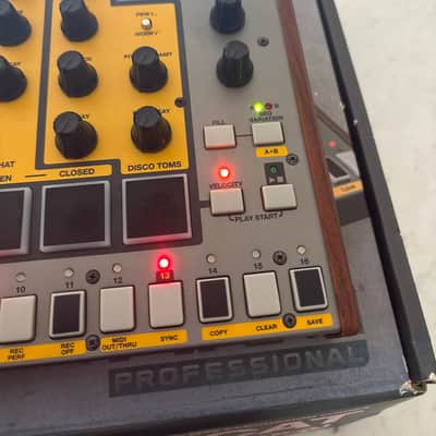 Akai Tom Cat Analog Drum Machine 2015 - Present - Yellow image 4