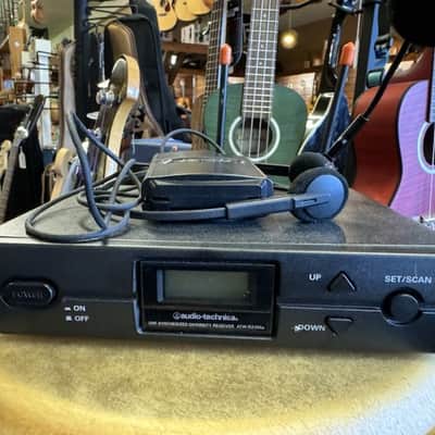 Audio Technica ATW-R2100al Headset image 1