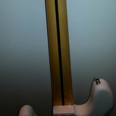 Squier Chris Aiken Signature P-Bass Olympic White image 7
