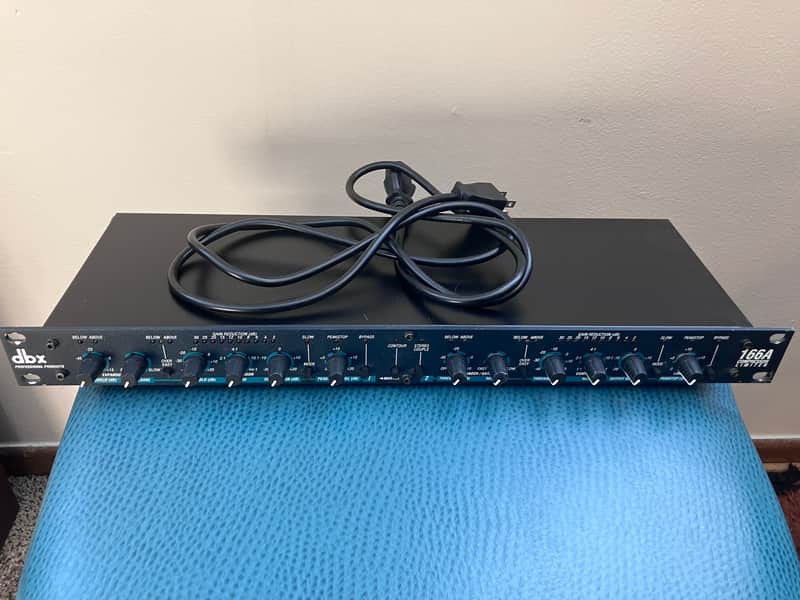 dbx 166A 2-Channel Compressor/Limiter | Reverb