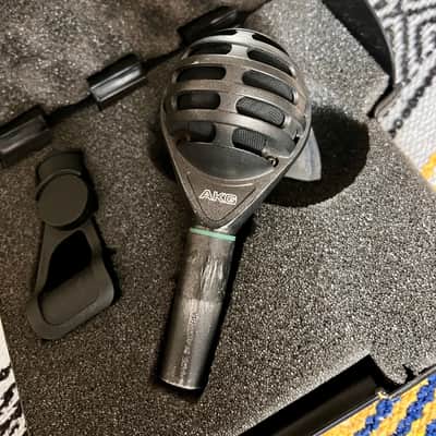 AKG D112 Large-Diaphragm Dynamic Kick Drum Microphone 2010s - Black image 3