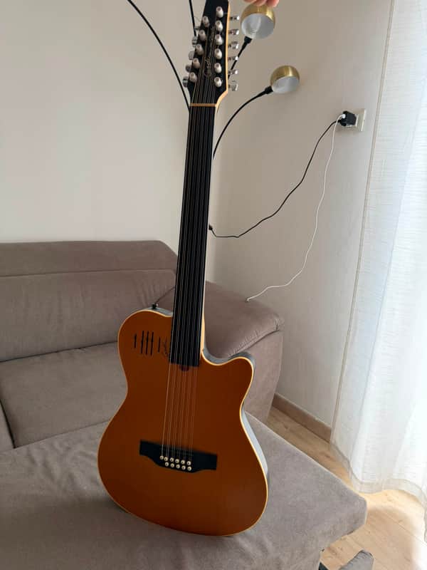 Godin A11 GLISSENTAR
