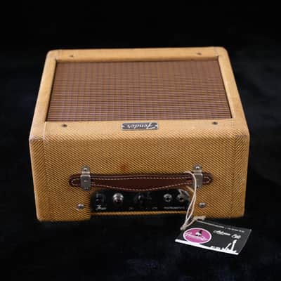 1961 Fender Champ 5F1 Tweed image 9