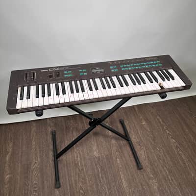 Yamaha DX27 Digital FM Synthesizer 1983 Vintage