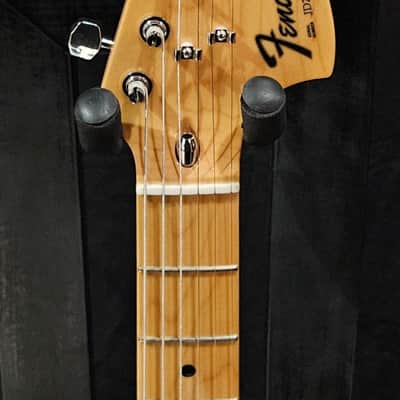 Fender Made in Japan Limited International Color Stratocaster Maple Fingerboard Monaco Yellow 2023 image 3