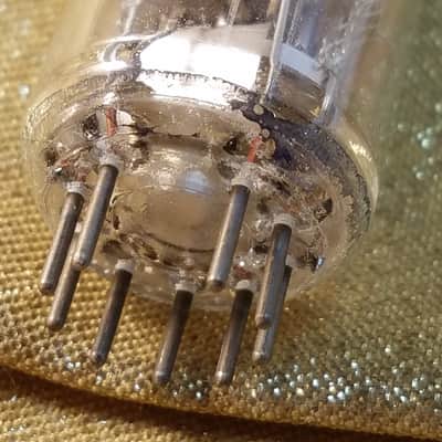 Amperex F Bugle Boy EF86 tNOS AT1000 TESTED Vacuum Tube La Radiotechnique Suresnes Bugle Boy 6267 pentode 1960-1972 image 11