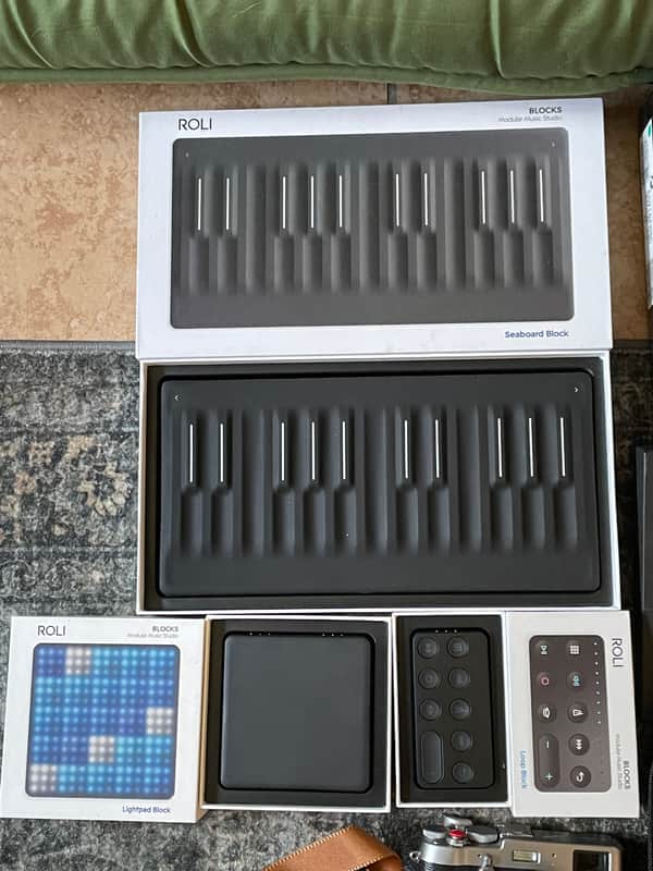 ROLI Songmaker Kit with Seaboard Block, Lightpad M, and Loop Block 2010s - Black image 1