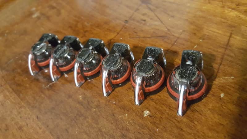 JAT CUSTOM GUITAR PARTS (20) Set Screw Chicken Head Knobs for Amps, Pedals or Guitars Black Flake / image 1