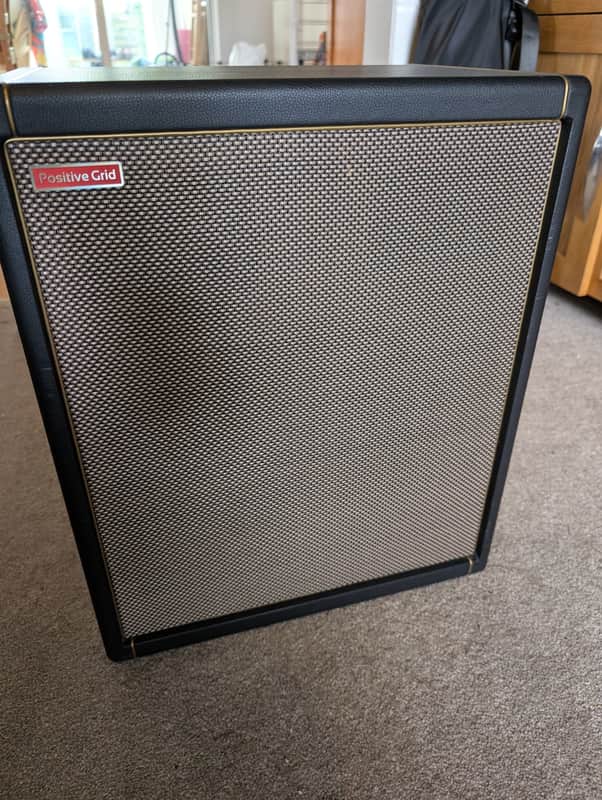Positive Grid Spark CAB 140-Watt 1x10" Active Guitar Speaker Cabinet