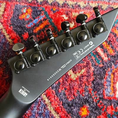 ESP LTD Arrow Black Metal Black Satin Floyd image 7