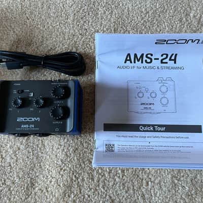 Zoom AMS-24 USB-C Audio Interface for Music and Streaming 2022 - Present - Black / Blue image 1