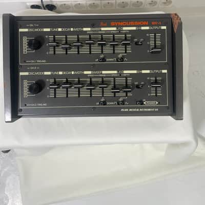 Pearl Syncussion SY-1 Late 1970s (1979) - Black with wood sides image 5