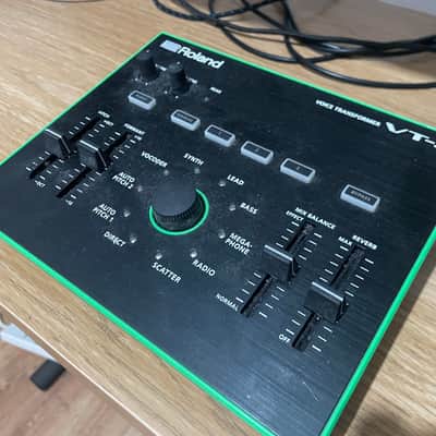 Roland AIRA VT-3 Voice Transformer image 3