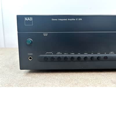 NAD C 370 - HI-FI Amplifier - Poor image 8