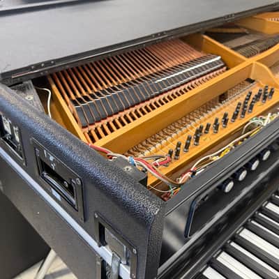 Yamaha CP-80 Electric Grand Piano 1976 - 1985 - Black image 6