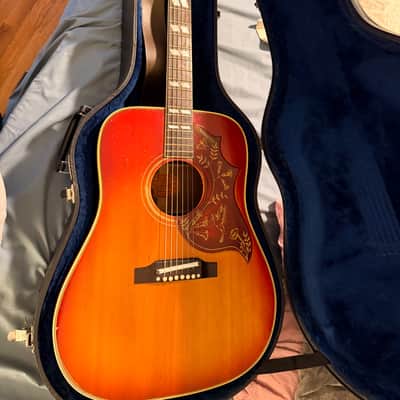 Gibson Hummingbird 1962 - Cherry Sunburst image 2