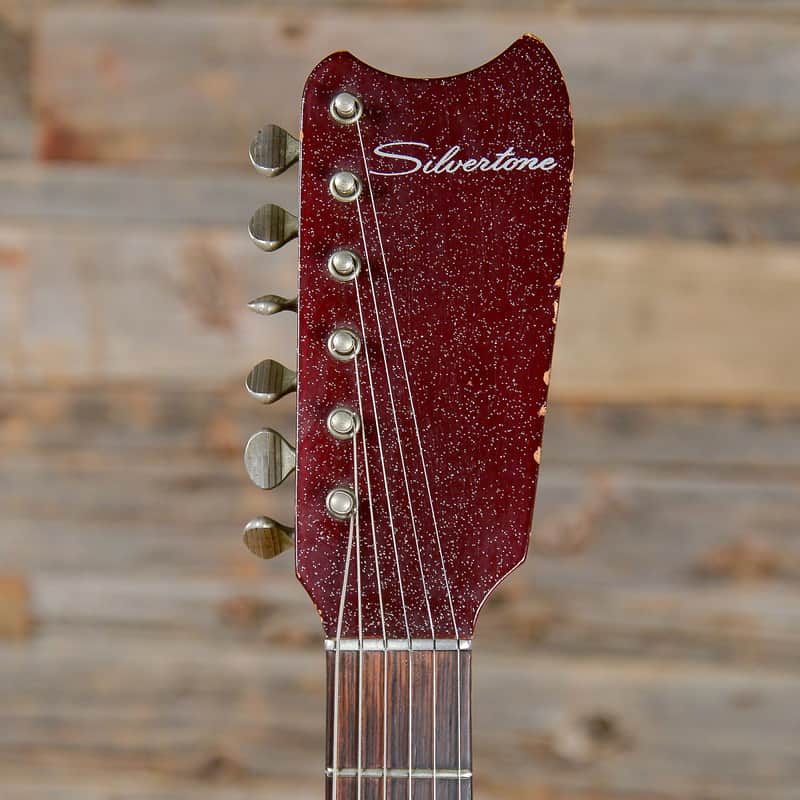 Silvertone 1457 with Case Amp image 5