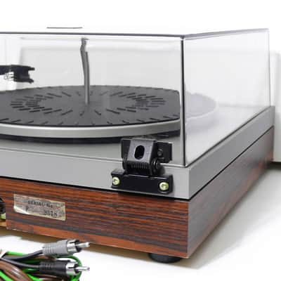 Garrard GT-10 Belt Drive Turntable image 5