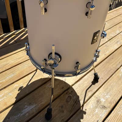 Sonor Prolite Floor Tom 16" x 16", Vintage Maple, Crème White image 4