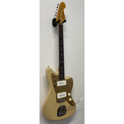 Fender Vintera II 50s Jazzmaster Rosewood Fingerboard Desert Sand Pre-Owned image 3