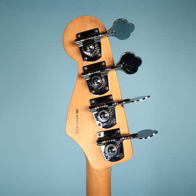 2011 Fender Jazz Bass Deluxe Active Rosewood MIM Guitar image 4