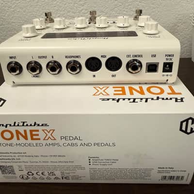 IK Multimedia ToneX Pedal Limited Edition 2024 - White image 3