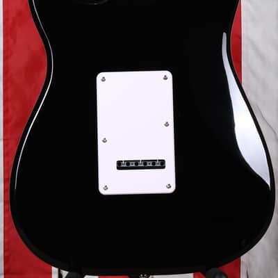 Squier Sonic Stratocaster - Black image 5