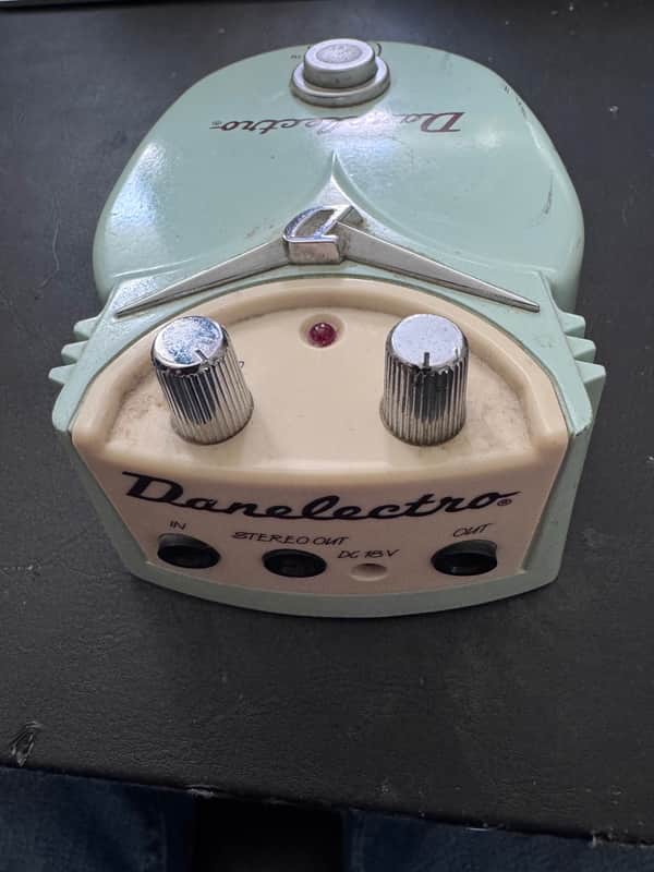 Danelectro Cool Cat Chorus