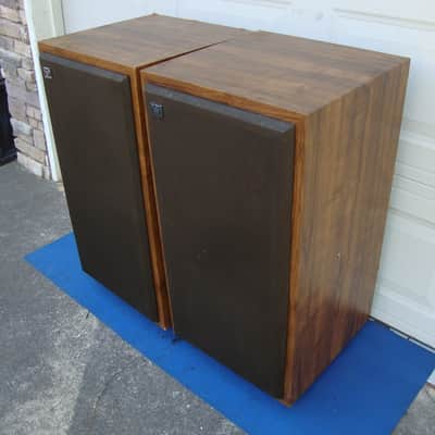 Vintage Cerwin Vega D-9 Floor Speakers - Professionally Re-foamed image 12