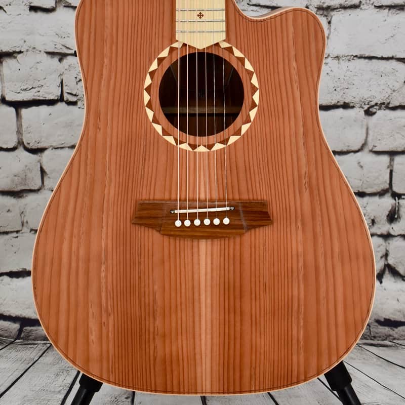 2022 Cole Clark CCFL2EC-RDBLSB Australian Blackwood with Satin…