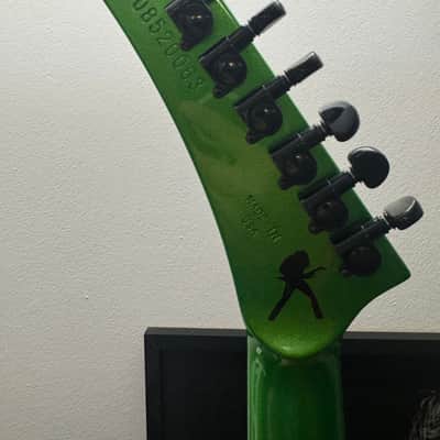 Gibson Dave Mustaine Signature "Rust in Peace" Flying V EXP 2022 - Present - Alien Tech Green image 4
