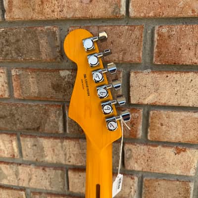 Fender American Deluxe Stratocaster 2014 - Sunburst image 6