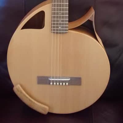 C.F. Morrison Knotty Lad  2014 Natural image 1