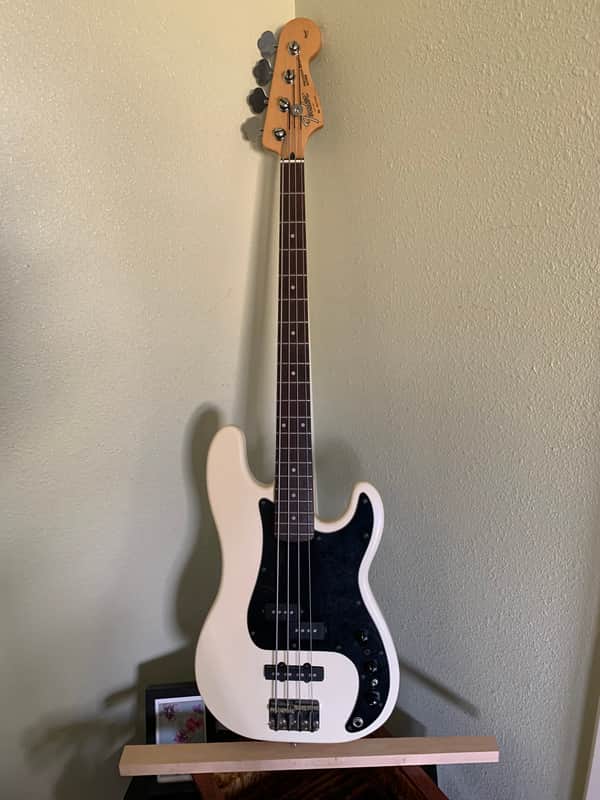 Fender Precision Bass Active 1992 - White image 1
