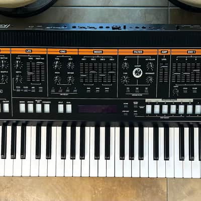 Roland Jupiter-X 61-Key Synthesizer 2019 - Present - Black