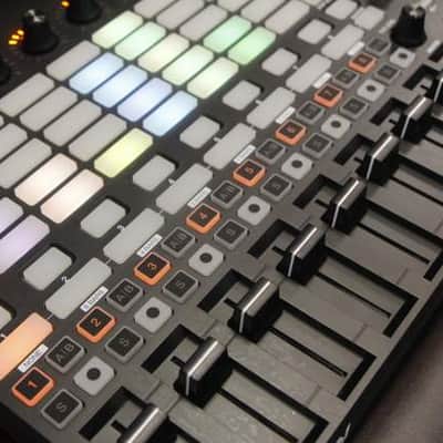 Akai APC40 MKII image 2