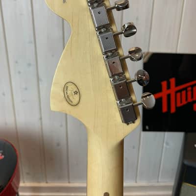 Fender Limited Edition Tom Delonge Signature Strat RW 2024 - Daphne Blue image 8