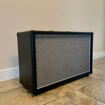 Zilla Small Vintage Deep 2x12 G12-65 2026 - Black Taurus image 2