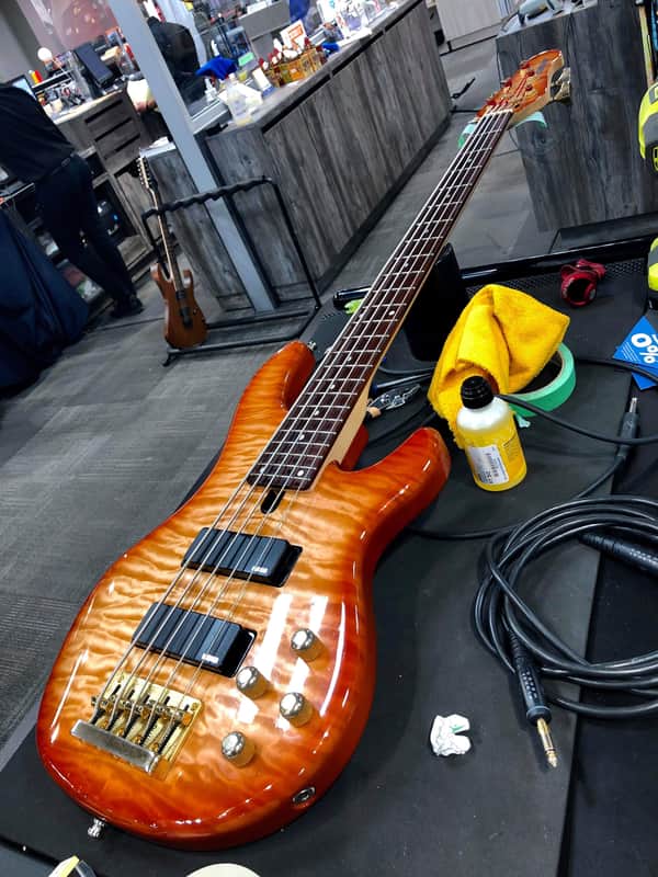 Yamaha BBG5A 1996/1997 - Cherryburst | Reverb